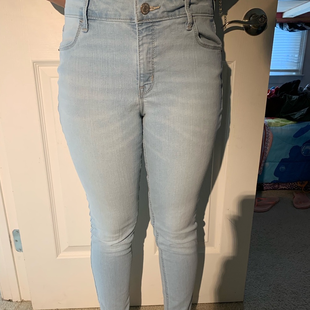 Old Navy Light wash jeans
